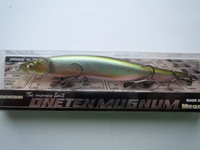 Megabass Oneten Magnum (Color Wagin Oikawa (M)
