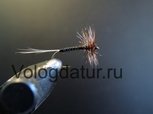 Купить сухую мушку Комарик Mosquito Black-Brown-Grizzly